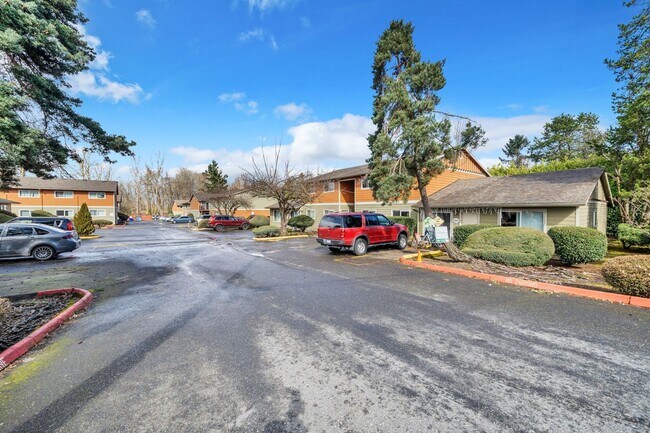 Building Photo - 2 bedroom home in Portsmouth Community!! M...