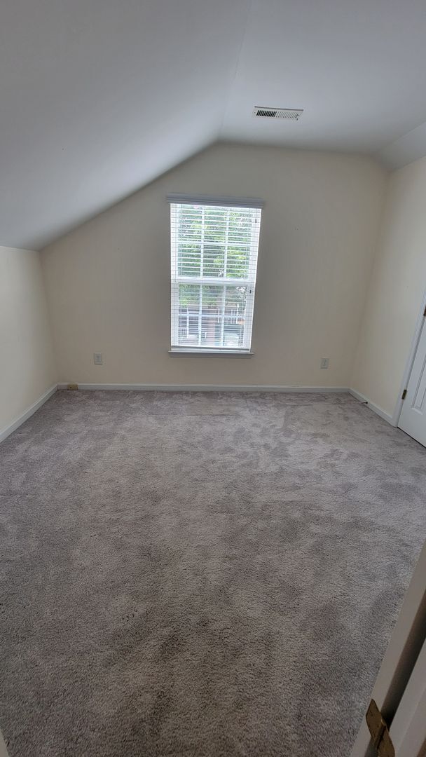 Building Photo - Lovely Home in The Villages at Powhatan