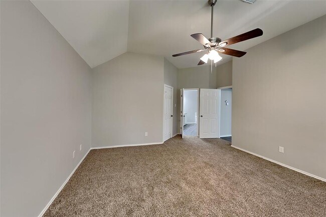 Building Photo - 7214 Bristol Ridge Dr