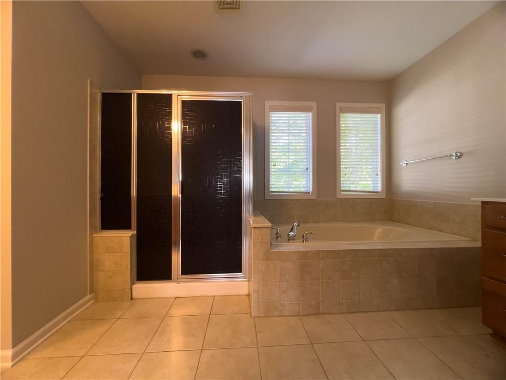 Building Photo - 3210 Warbler Way