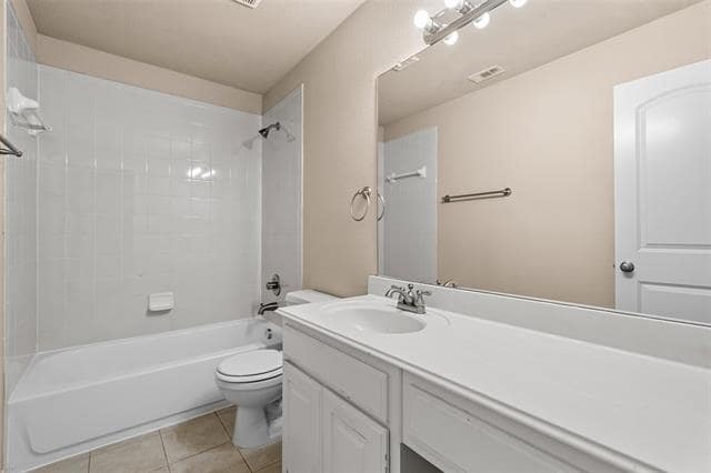 Building Photo - 4119 Mustang Ave