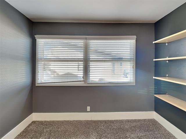 Building Photo - 12043 High Meadow Dr