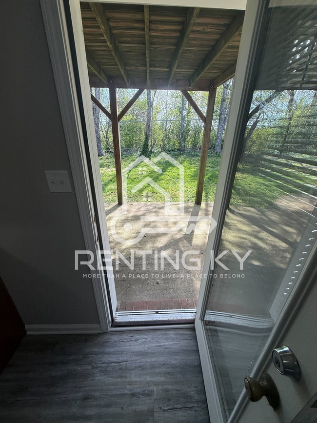 Building Photo - 1645 Foxhaven Dr