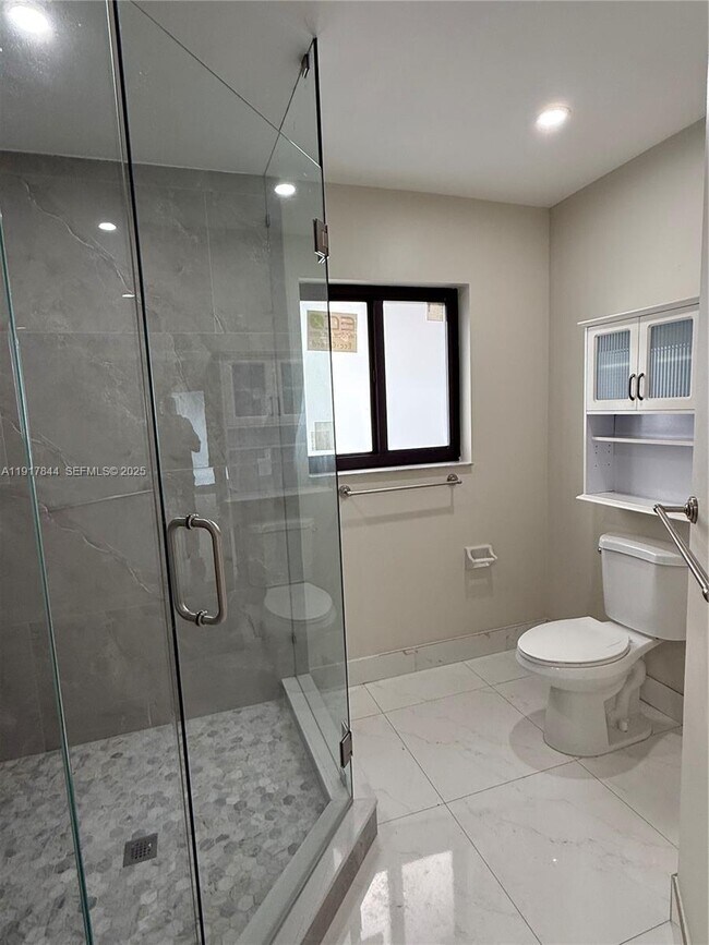 Building Photo - 14480 SW 112th St