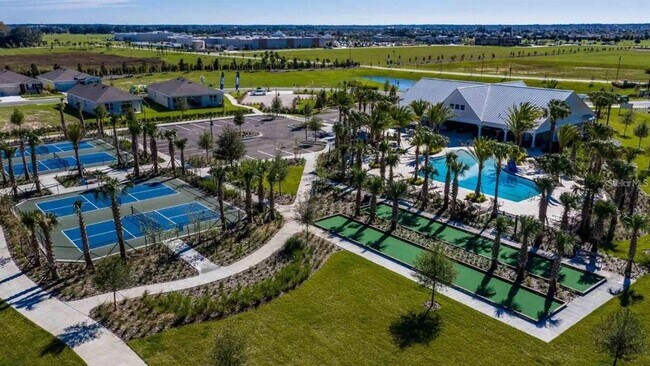 Building Photo - 5084 Stokes Wy