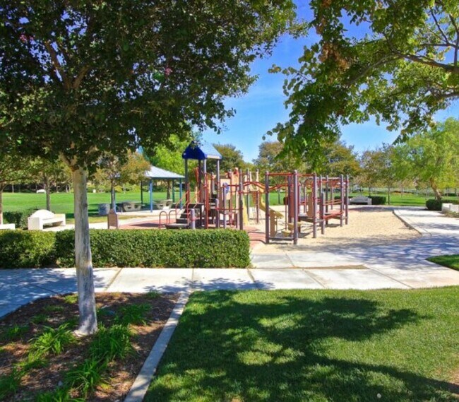 Building Photo - Welcome Home to Your Temecula Retreat!