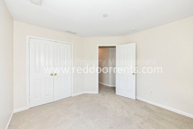 Building Photo - 13340 W Golden Gate Dr