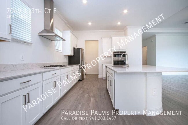 Building Photo - 7049 113th Ct E