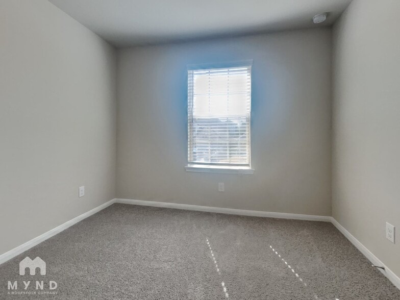 Building Photo - 23114 Birmingham Grv Ln