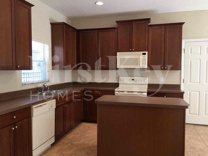 Building Photo - 5457 Gemgold Ct