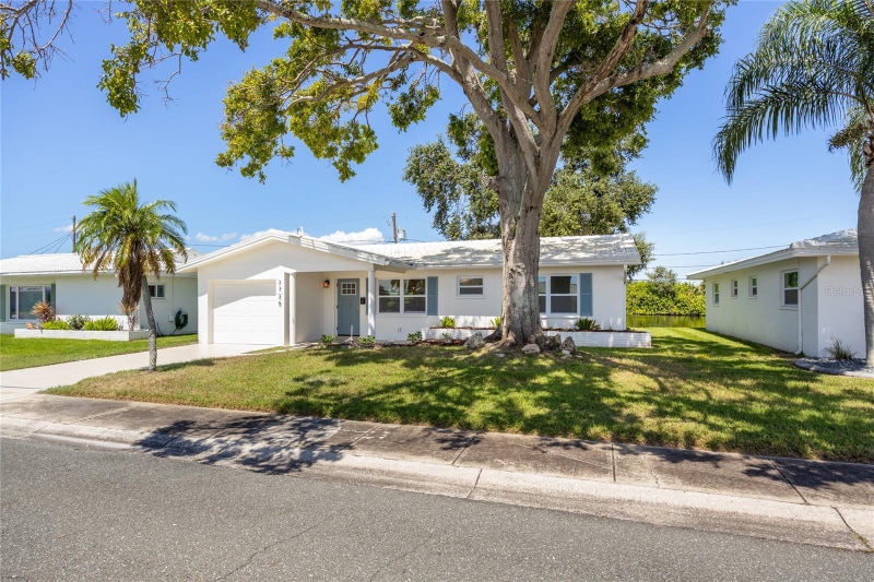 Building Photo - 3735 101st Ave N