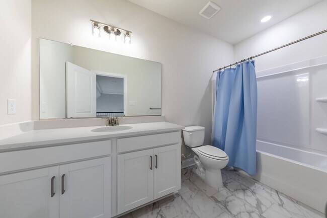 Building Photo - 1224 Treviso Bay