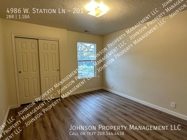 Building Photo - 4986 W Station Ln