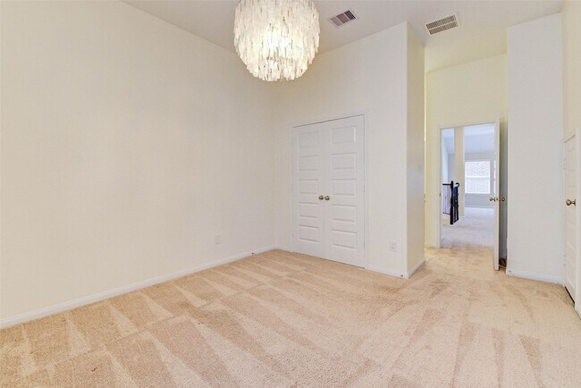 Building Photo - 4022 Steep Woods Dr