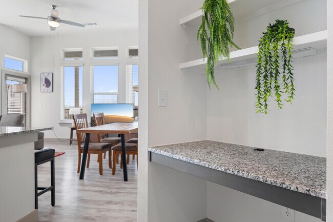 Building Photo - 12100 1/2 Ferrystone Glen Drive-SI FL3-ID1240330P