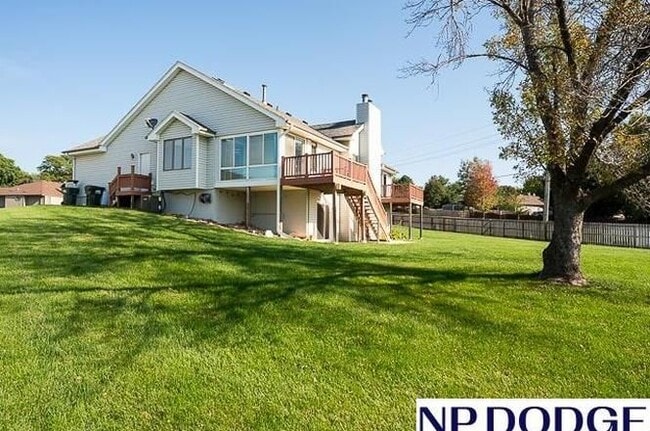 Building Photo - 109 Summerset Cir