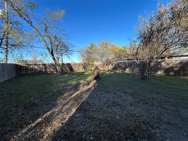 Building Photo - 5409 Vesta Farley Rd