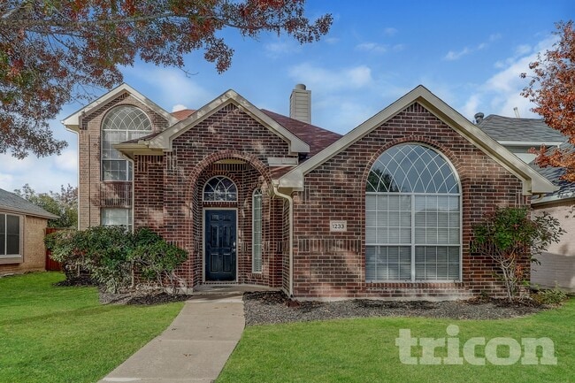 Building Photo - 1233 Clear Creek Dr