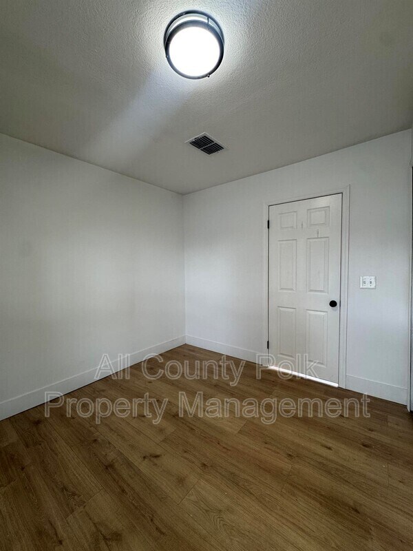 Building Photo - 145 Strain Blvd