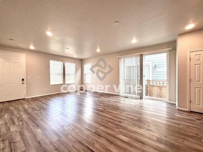 Building Photo - 1163 S Walden Ct