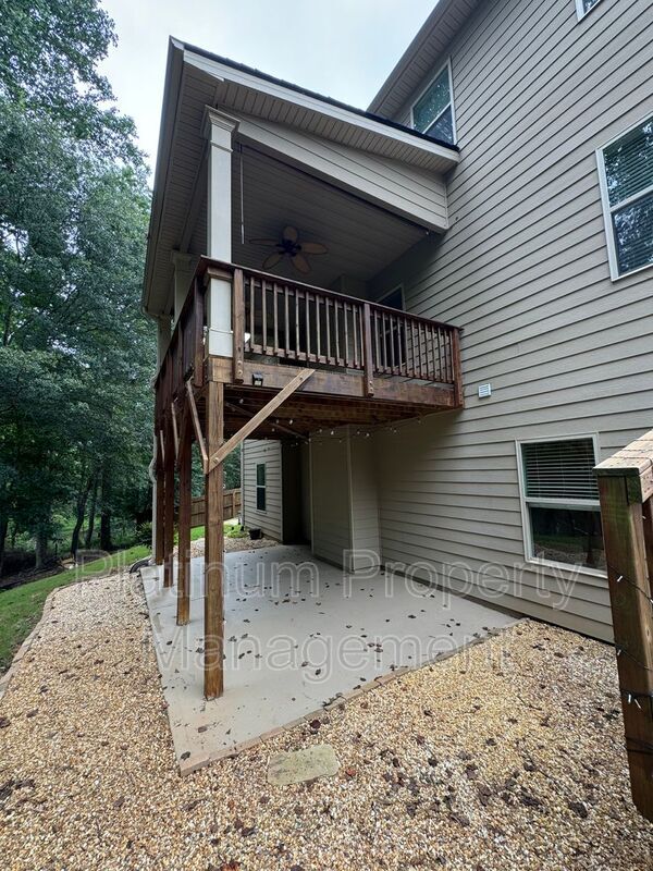 Building Photo - 5745 Banner Blvd