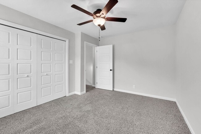 Building Photo - 1196 Cottonwood Dr