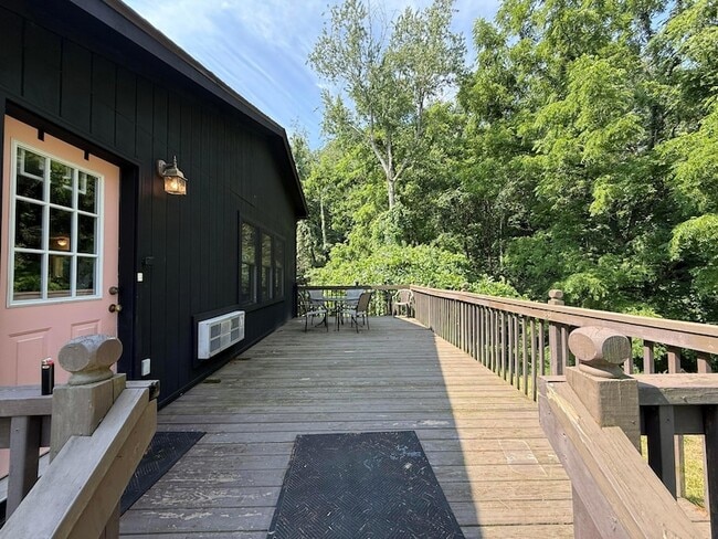 Building Photo - 3507 Stoney Hill Rd