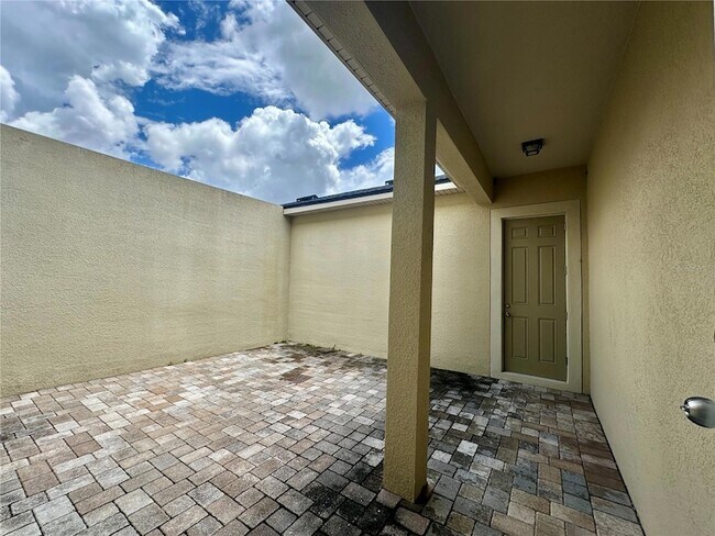 Building Photo - 15845 Marina Bay Dr