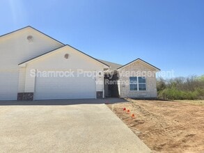 Building Photo - 137 Windmill Wy