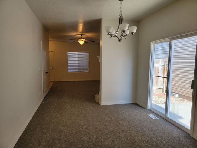 Building Photo - Great home in Middleton