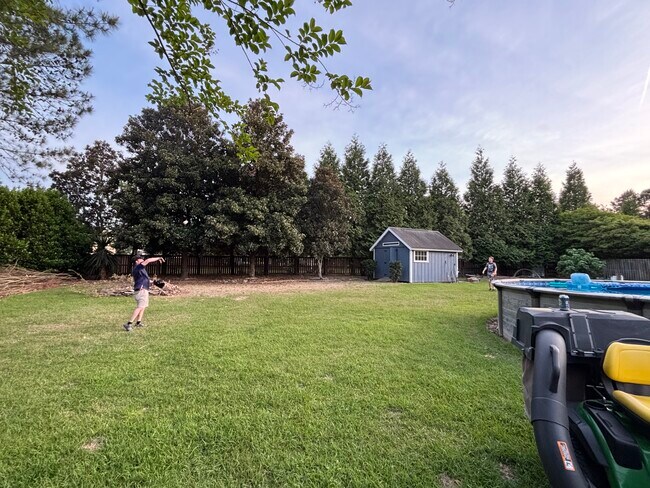 Building Photo - 4605 Badger Springs Rd