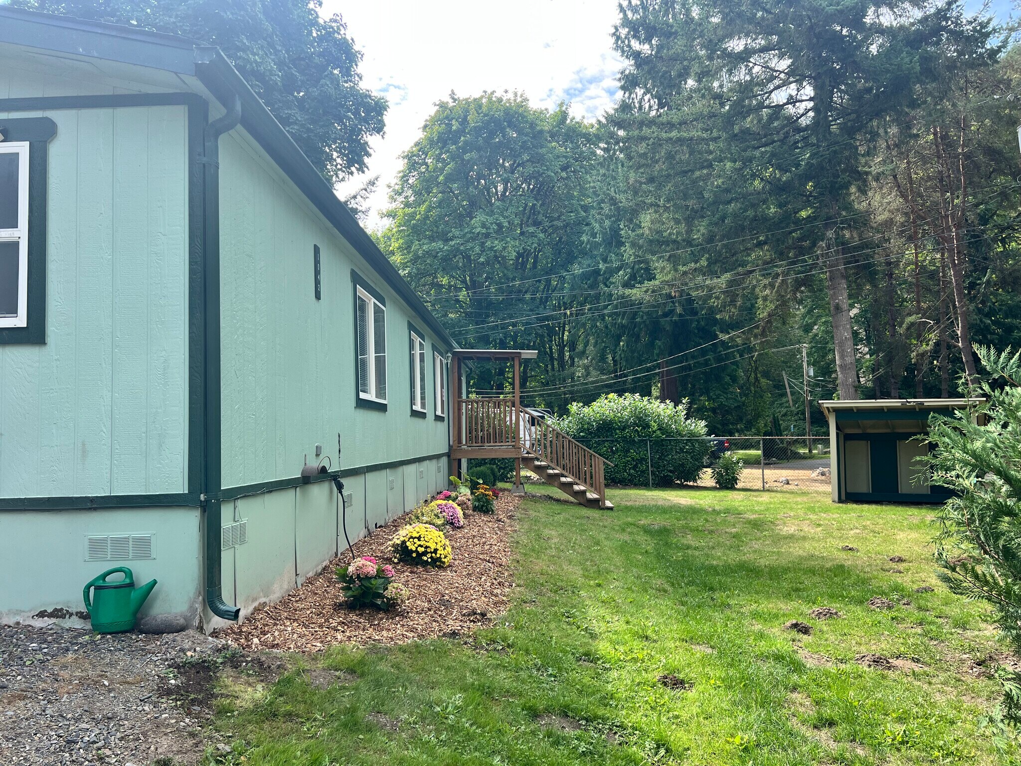 Building Photo - 1042 Clubhouse Ln SE