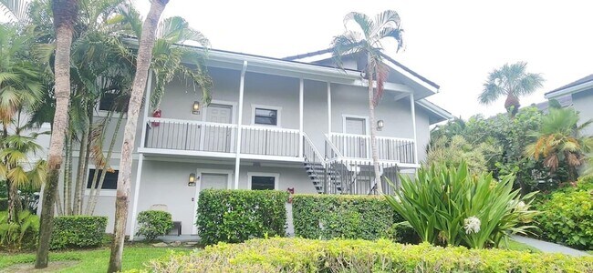 Primary Photo - 11863 Wimbledon Cir