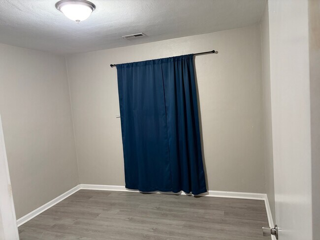 Building Photo - 5211 Norvella Ave