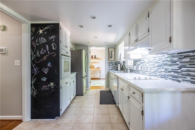 Building Photo - 3598 Hidden Acres Dr