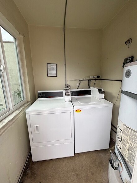 Building Photo - 7916 2nd St