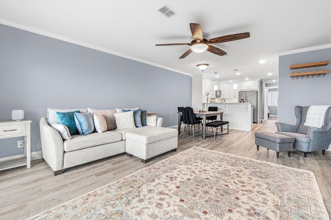 Building Photo - 3385 Coastal Hwy