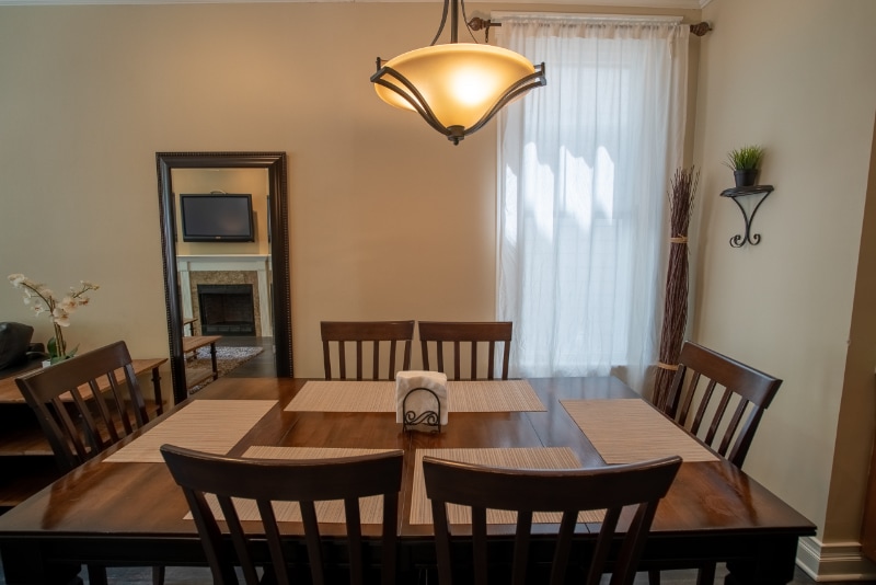 Building Photo - 3238 N Hoyne Ave