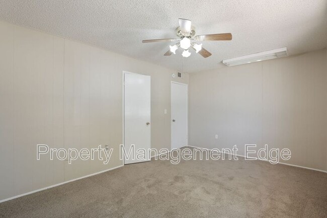 Building Photo - 29092 Desert Hills Rd