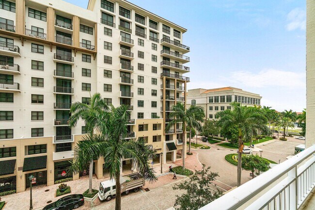 Building Photo - 99 SE Mizner Blvd