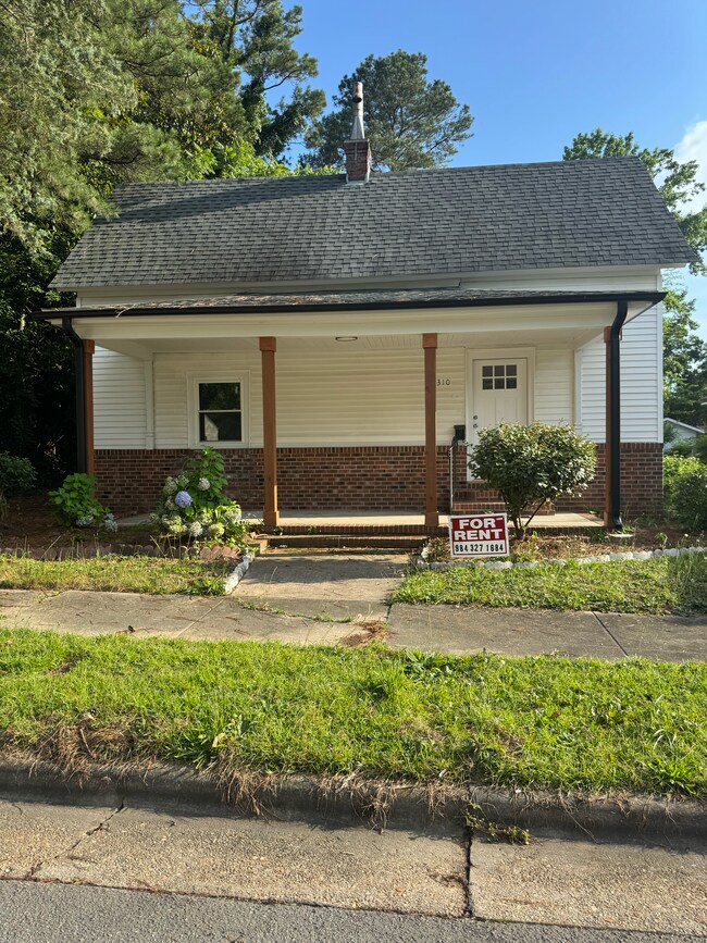 Primary Photo - 310 E Woodall St