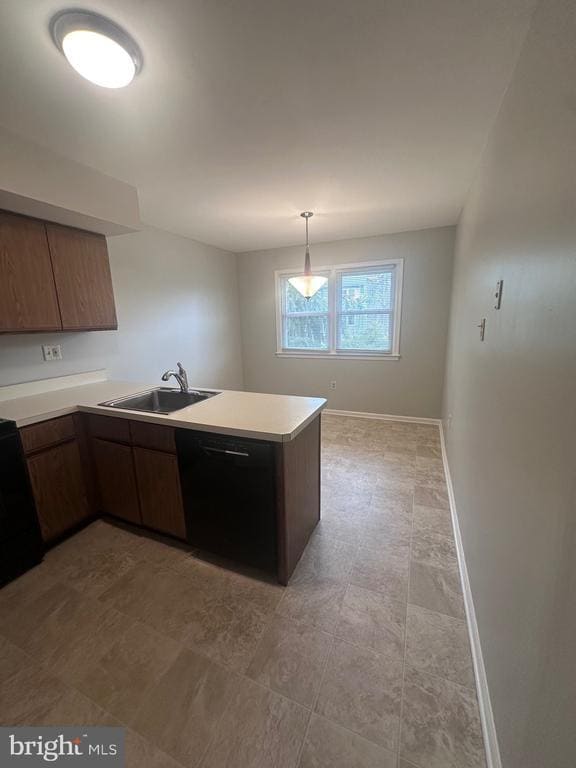 Building Photo - 28 Winard Cir