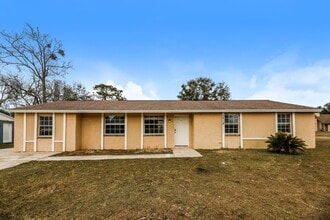 Building Photo - 2819 Kiowa Ave