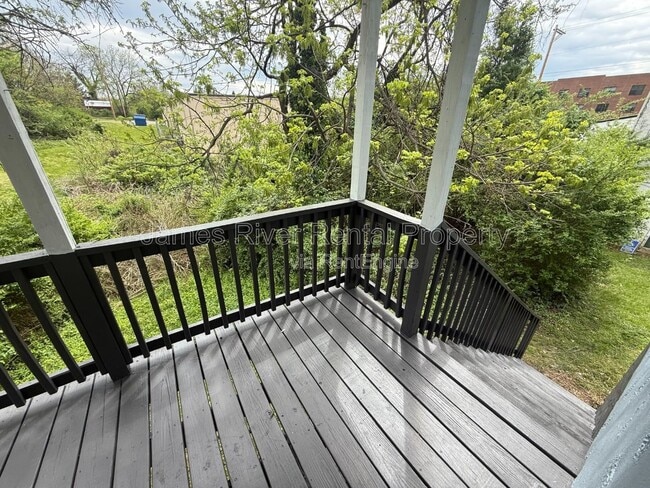 Building Photo - 1710 15th St