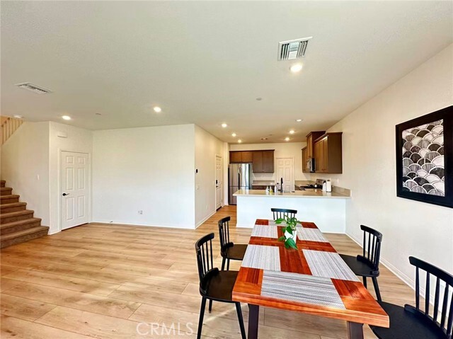 Building Photo - 3904 E Coronado Privado