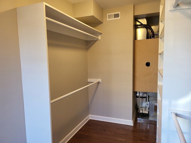 walk in closet left side - 731 N Stokes St