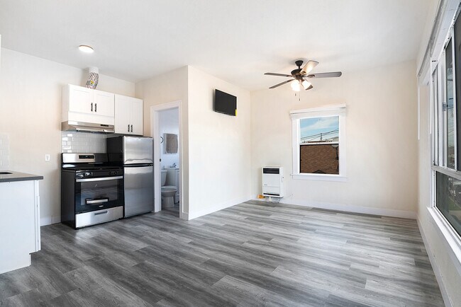 Interior Photo - 27th Street Apartments