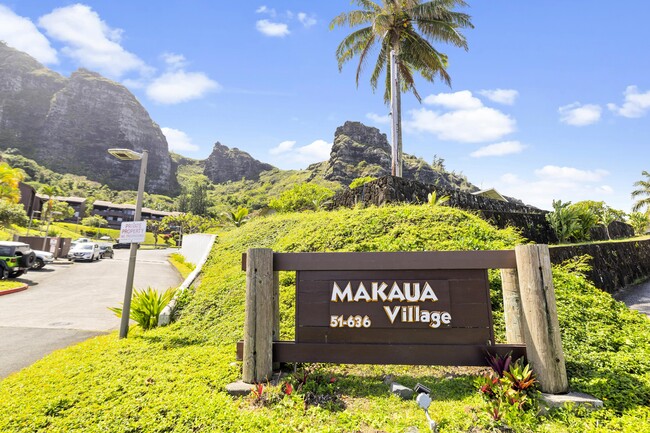 Primary Photo - Makaua Village