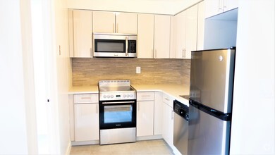 Building Photo - 144 W 23rd Street