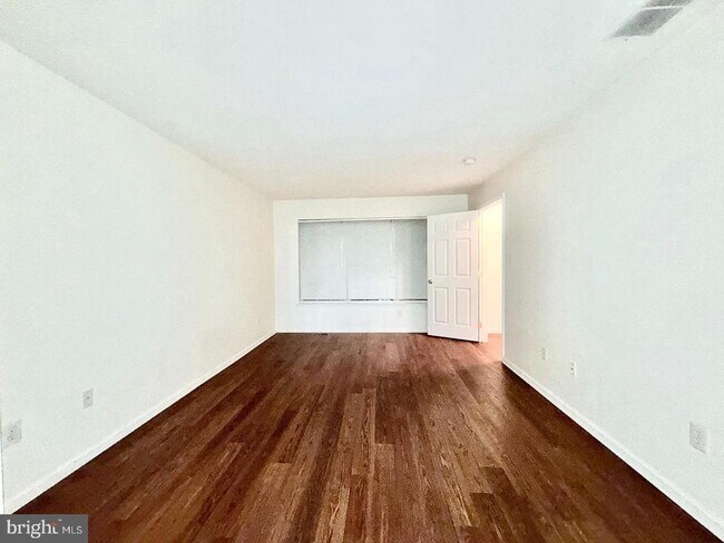 Building Photo - 2604 Delancey Way